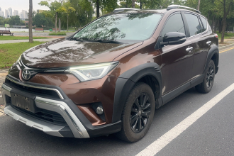 丰田 RAV4荣放 2019款 2.0L CVT两驱风尚X限量版 国VI