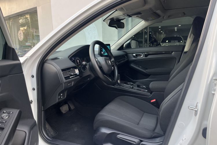 本田 型格 2023款 240TURBO CVT科技版局部细节19