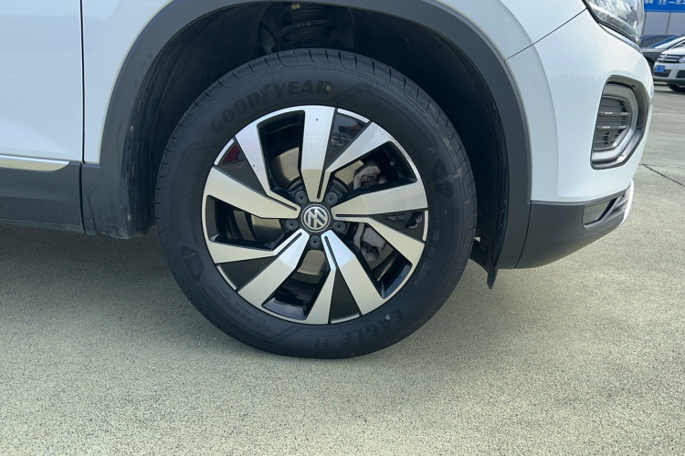 大众 探岳 2021款 330TSI 两驱豪华智联版Plus车身外观6003