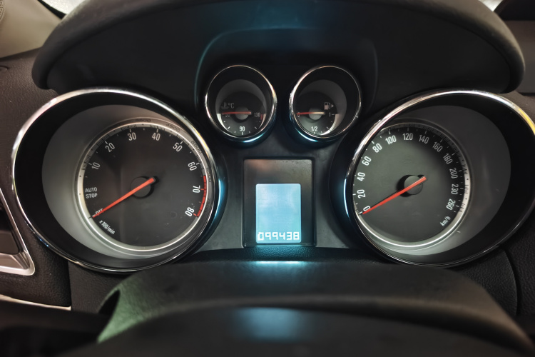 别克 昂科拉 2015款 1.4T 自动两驱都市领先型中控内饰15