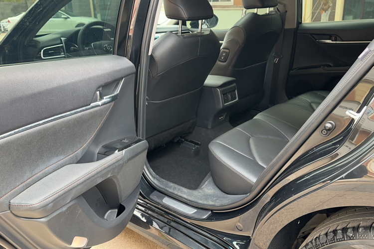 丰田 凯美瑞 2021款 2.0G 豪华版中控内饰7004