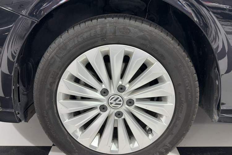 大众 朗逸 2019款 280TSI DSG舒适版 国VI车身外观6008