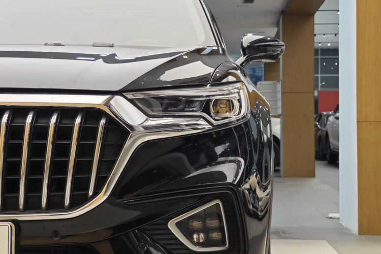 红旗HS5 2019款 2.0T 智联旗享四驱版车身外观6014