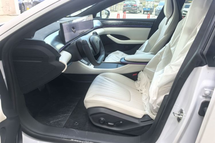 极越07 2024款 标准版中控内饰7002