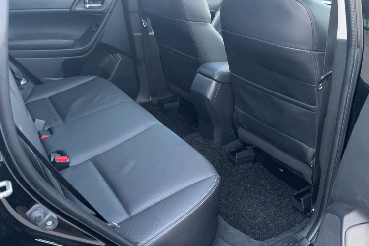 斯巴鲁 森林人 2015款 2.0i 特装纪念版局部细节9004