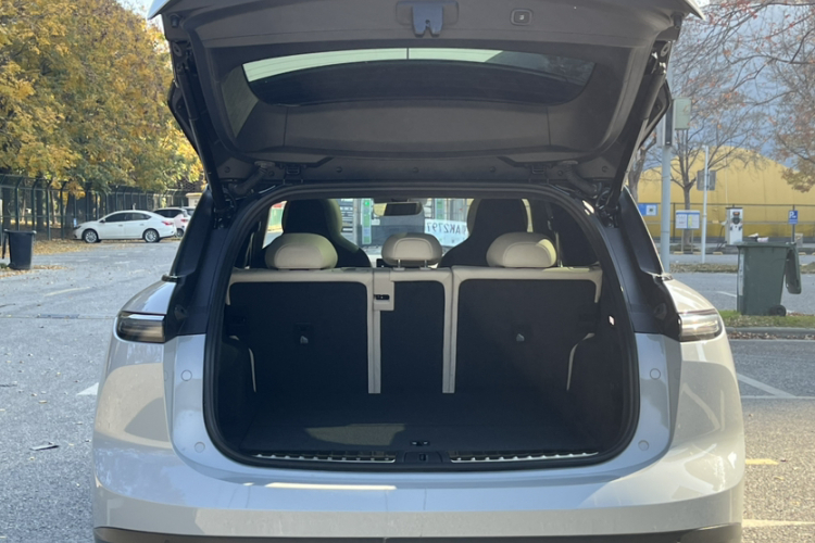 蔚来ES6 2023款 75kWh局部细节23