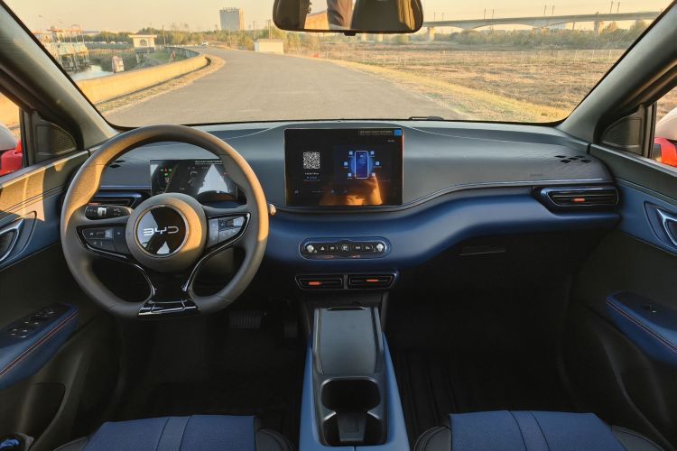 比亚迪 海鸥 2025款 智驾版 305km 活力版中控内饰7002