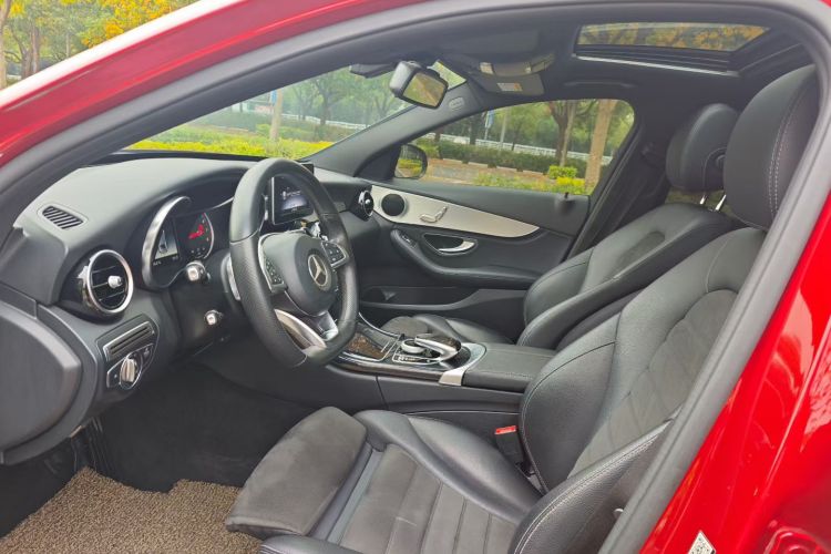 奔驰C级 2018款 C 200 运动版中控内饰7001