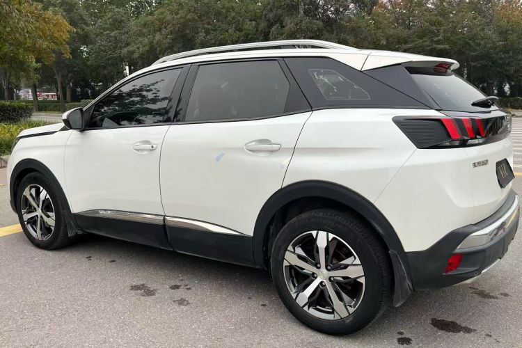 标致4008 2019款 360THP 尝先版车身外观6006