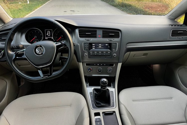 大众 高尔夫 2014款 1.4TSI 手动舒适型中控内饰7004