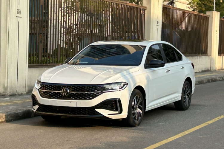 大众 朗逸 2024款 300TSI DSG星空领先版车身外观6009