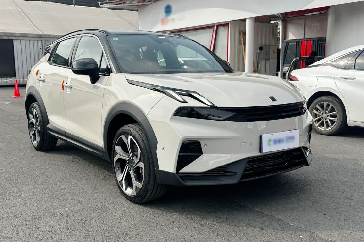 领克06 2025款 Renew 1.5T Halo车身外观6006