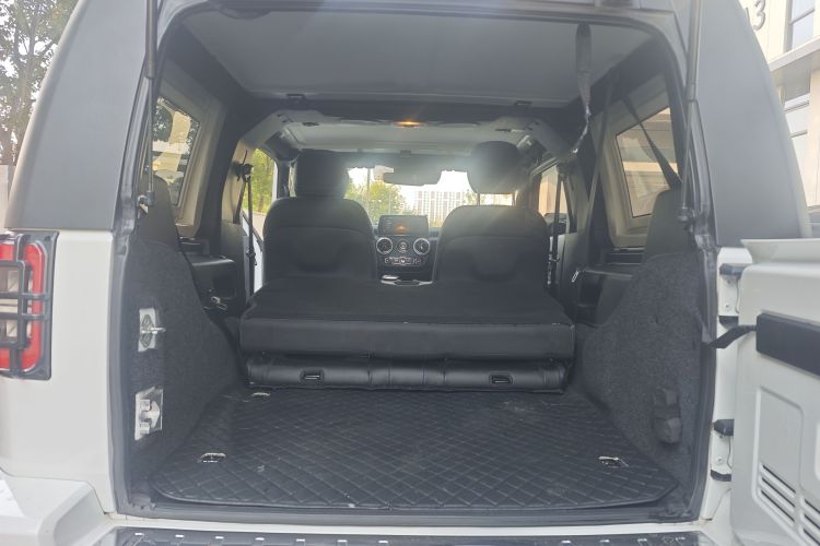 北京BJ40 2020款 2.0T 自动四驱致敬2020版侠客型局部细节23