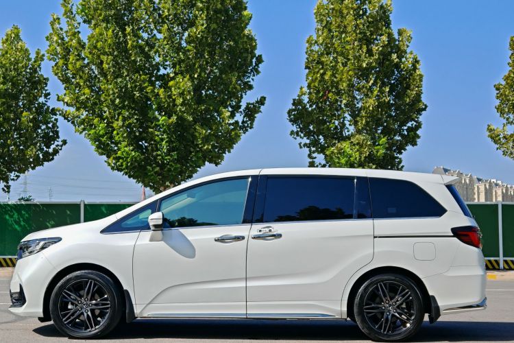 本田 奥德赛 2022款 2.0L e:HEV 锐·耀享版车身外观6003