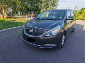 别克GL8 2015款 2.4L 豪华商务尊享版