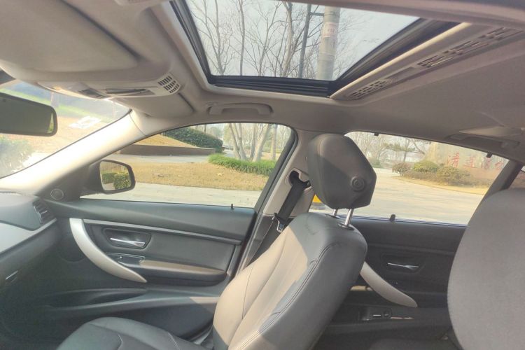 宝马3系 2015款 320Li 时尚型局部细节57