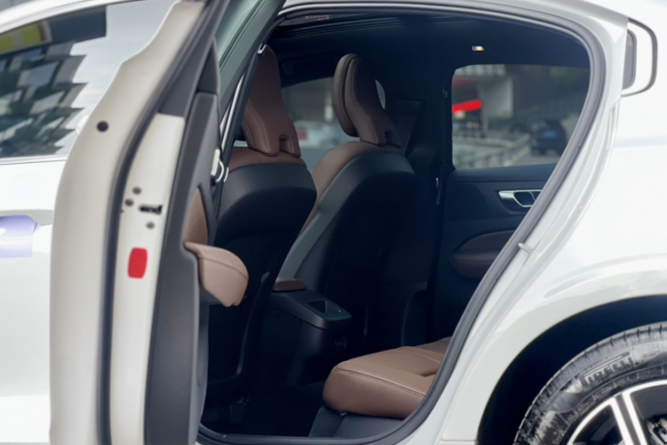 沃尔沃S60 2024款 B4 智逸豪华版中控内饰7003