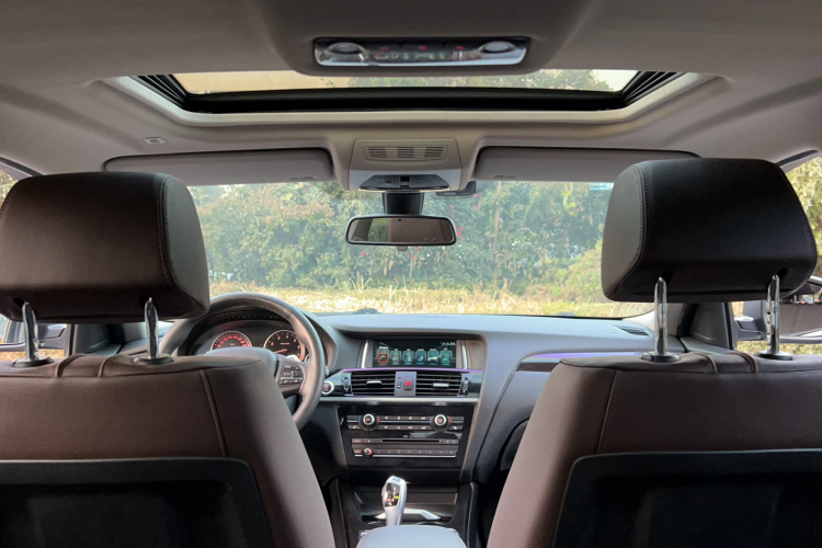 宝马X4 2014款 xDrive20i X设计套装局部细节22