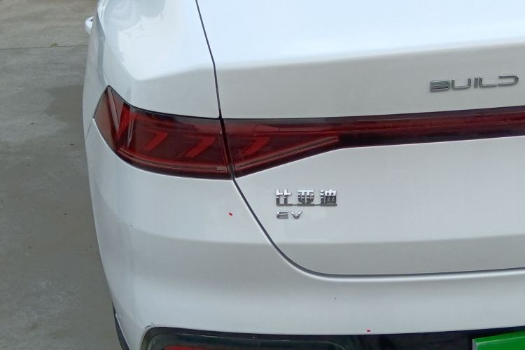 比亚迪 秦PLUS 2021款 EV 400KM 豪华型车身外观6008