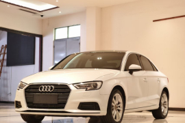 奥迪A3 2018款 30周年年型 Limousine 35 TFSI 进取型