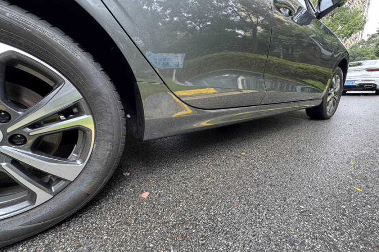 长安 逸动 2024款 PLUS 蓝鲸NE 1.4T GDI DCT高能版局部细节9002