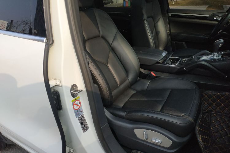 保时捷 2016款 Cayenne 3.0T局部细节41