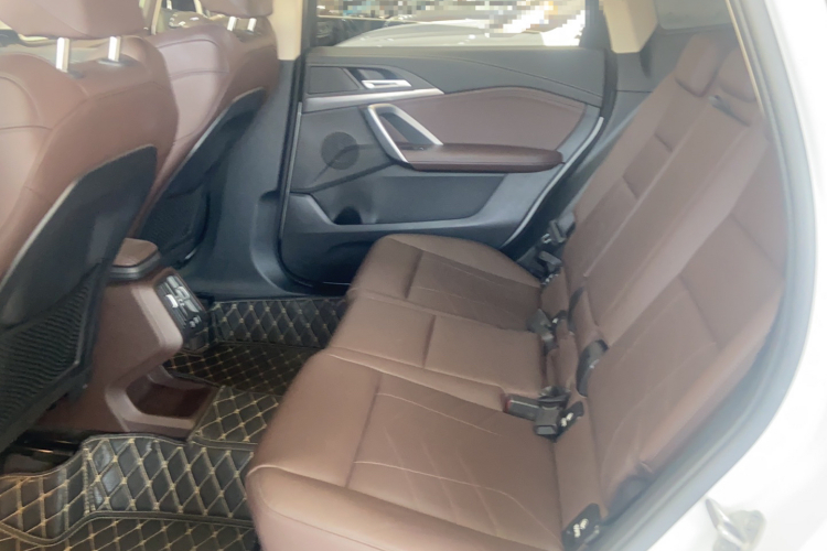 宝马X1 2023款 sDrive25Li M运动套装中控内饰7002