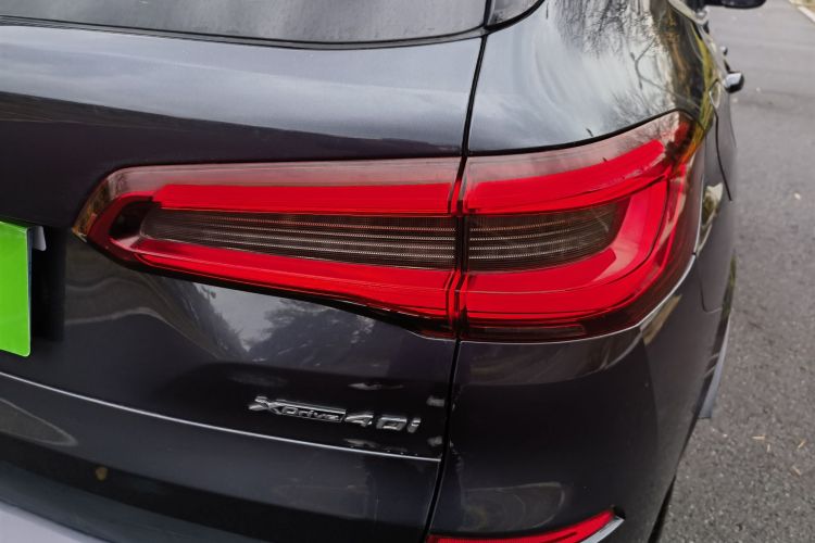 宝马X5(进口) 2020款 xDrive40i M运动套装车身外观6005
