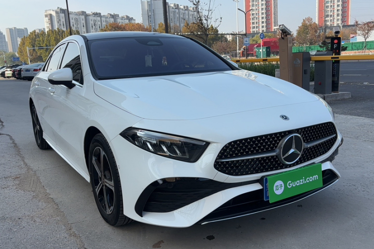 奔驰A级 2025款 A 200 L 时尚型车身外观6001