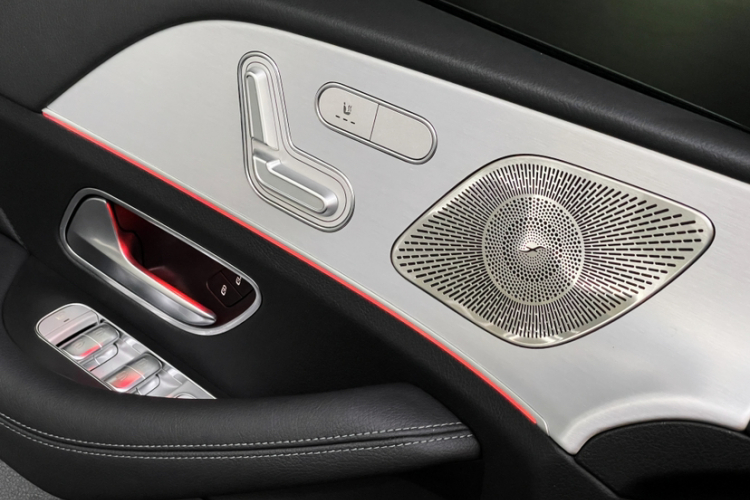 奔驰GLE 2022款 改款 GLE 350 4MATIC 轿跑SUV 时尚型中控内饰7005