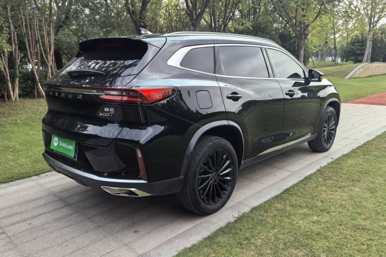 星途凌云 2023款 300T 两驱星耀版车身外观6005