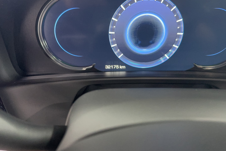 凯迪拉克CT6 2021款 28T 豪华型中控内饰15