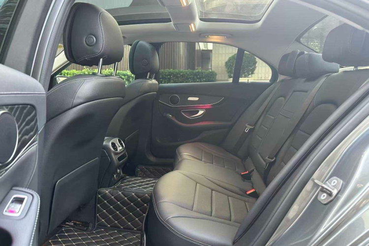 奔驰C级 2020款 C 260 L 运动版车身外观6001