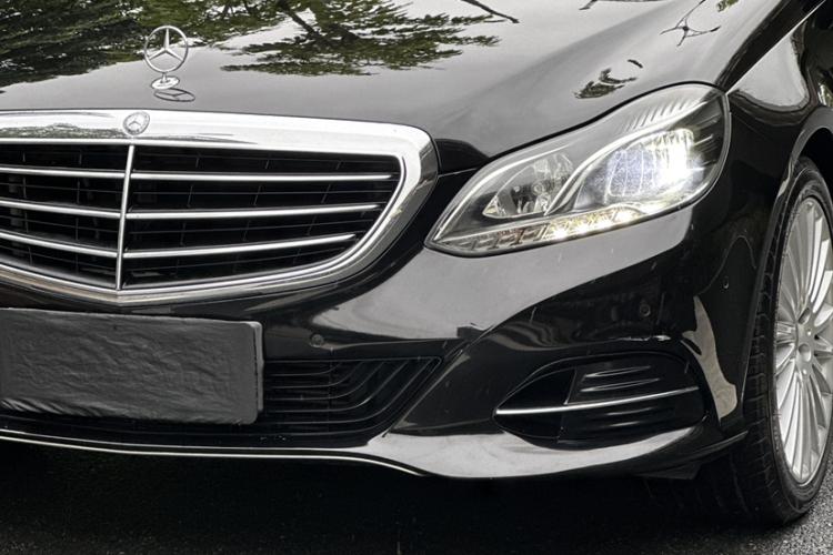 奔驰E级 2015款 E 200 L局部细节36