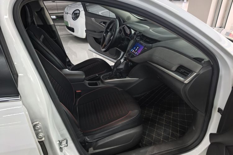 雪佛兰 迈锐宝 2017款 1.5T 自动舒适版中控内饰7003