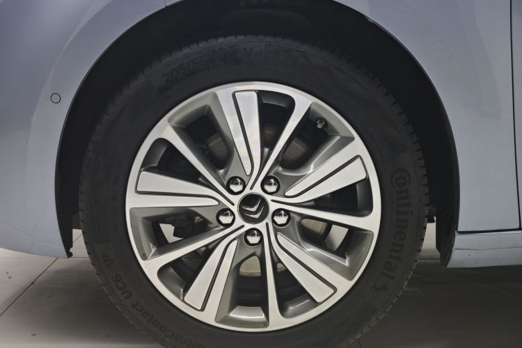 雪铁龙 C4 PICASSO 2015款 Grand 1.6T 豪华型 7座局部细节9003