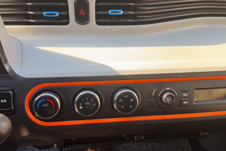 五菱汽车 宏光MINIEV 2020款 自在款 磷酸铁锂局部细节16