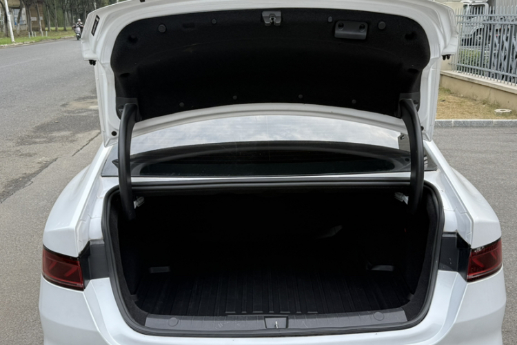 比亚迪 秦PLUS 2021款 EV 400KM 豪华型局部细节23