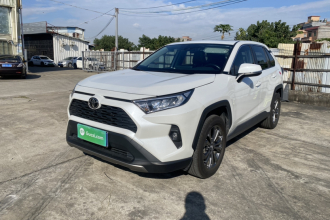 丰田 RAV4荣放 2023款 2.0L CVT两驱风尚版