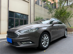 福特 蒙迪欧 2017款 EcoBoost 200 时尚型