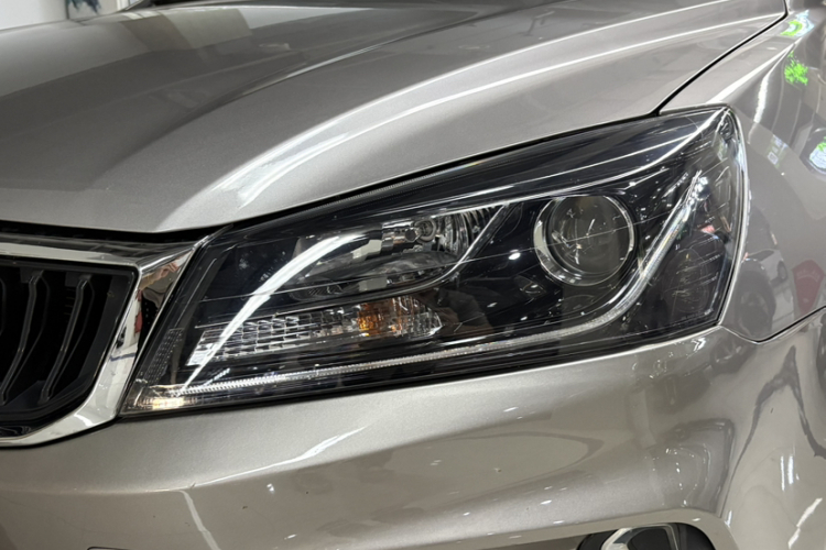 吉利汽车 帝豪 2021款 UP 1.5L CVT豪华型局部细节36