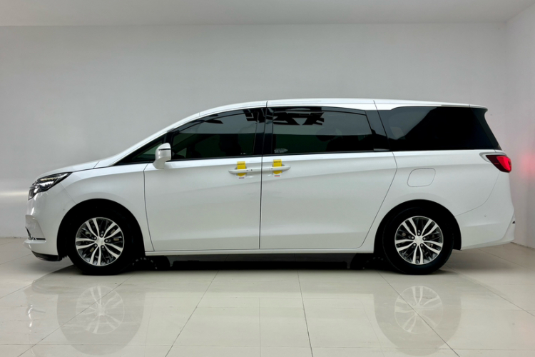 别克GL8 2021款 ES陆尊 653T 尊享型车身外观6004