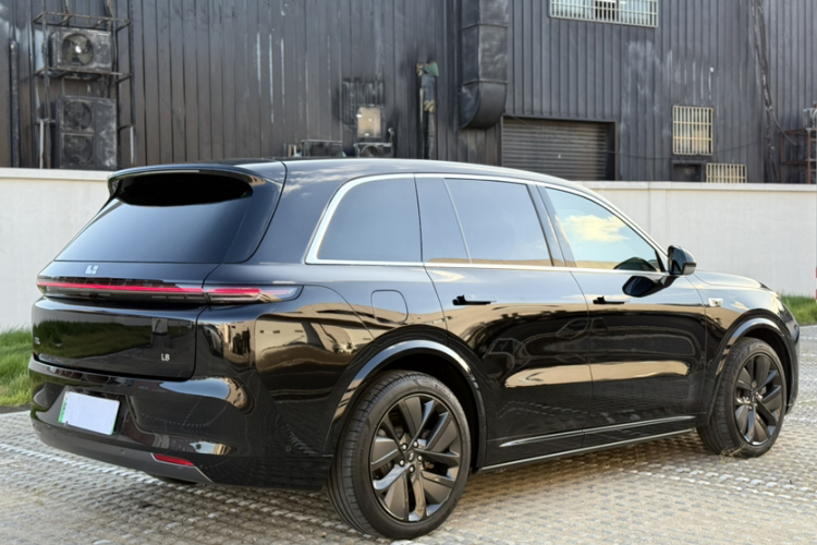 理想汽车 理想L8 2023款 Pro车身外观6004