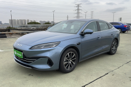 比亚迪 海豹06新能源 2025款 DM-i 智驾版 120KM尊享型