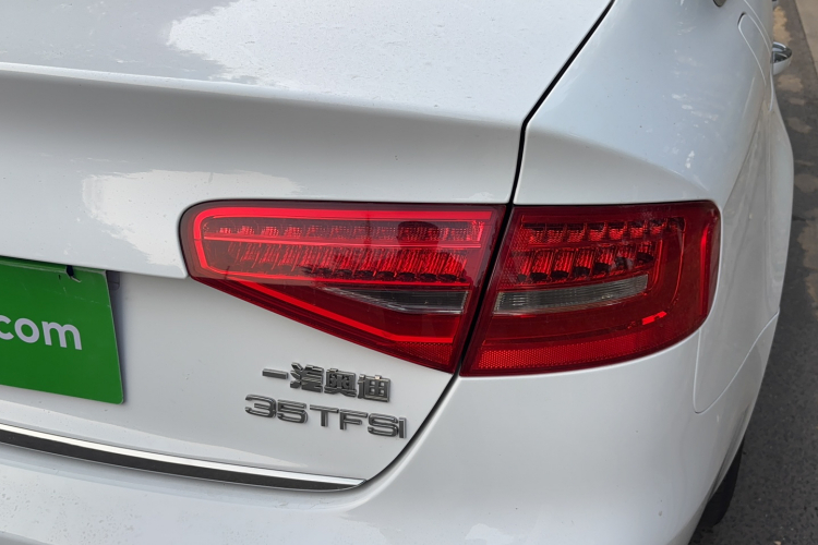 奥迪A4L 2016款 35 TFSI 自动舒适型车身外观6007