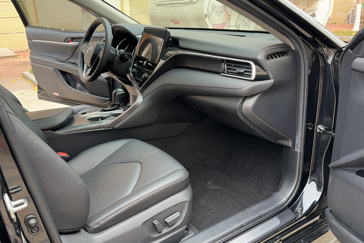 丰田 凯美瑞 2021款 2.0G 豪华版中控内饰7005