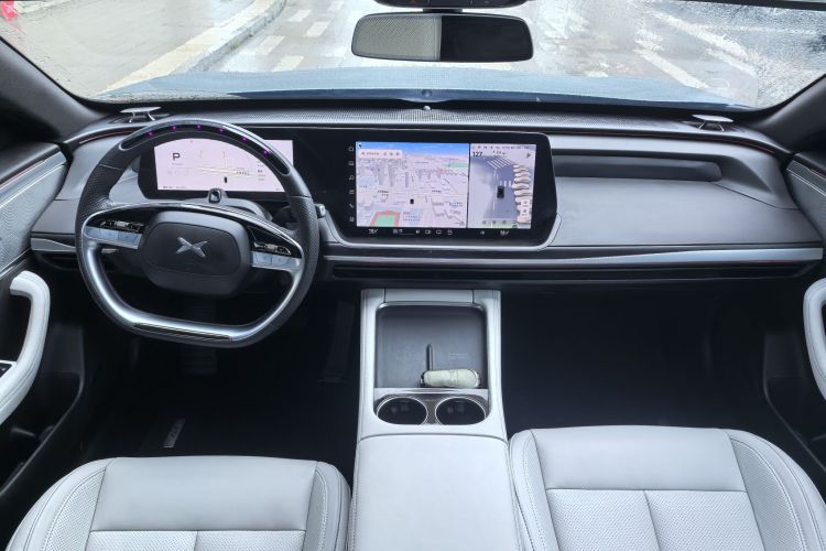 小鹏P7 2023款 P7i 702 Max中控内饰7006