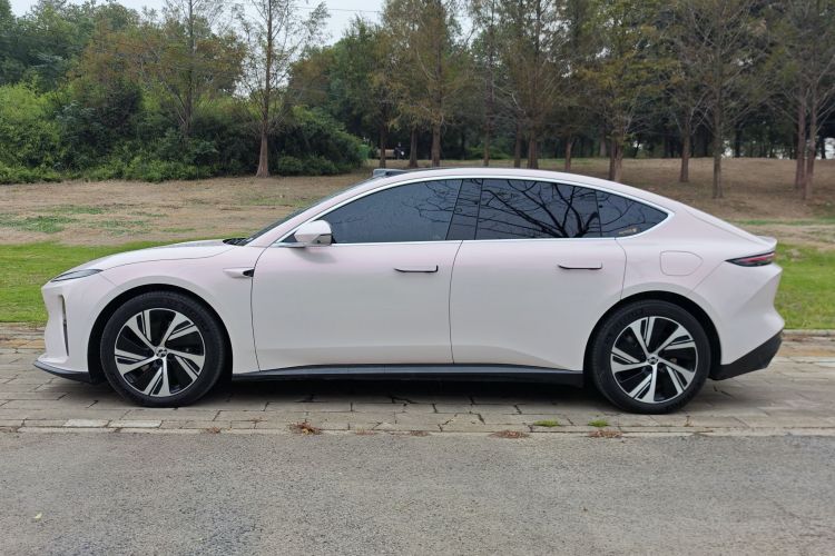 蔚来ET5 2024款 75kWh车身外观6003