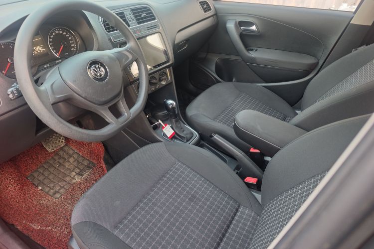 大众 Polo 2014款 1.4L 自动舒适版局部细节19