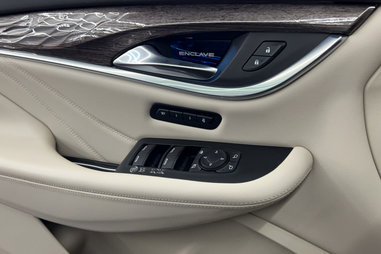 别克 昂科旗 2022款 652T 四驱Avenir艾维亚 6座局部细节9002